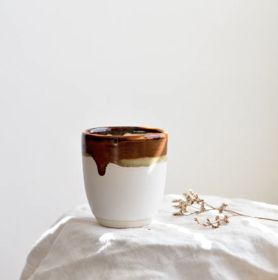 © Takeaway cup hinterland natural lid