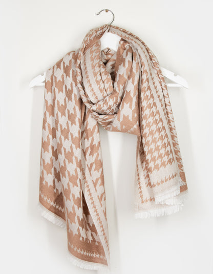 Reversable houndstooth scarf