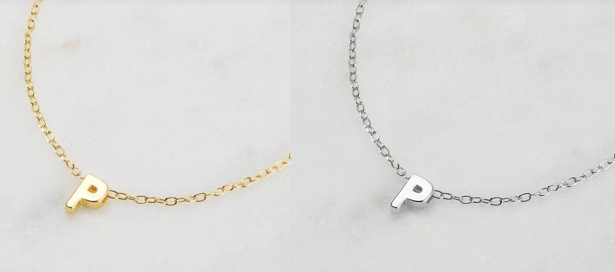 Letter Necklace P Gold