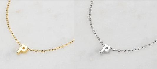 Letter Necklace P Gold