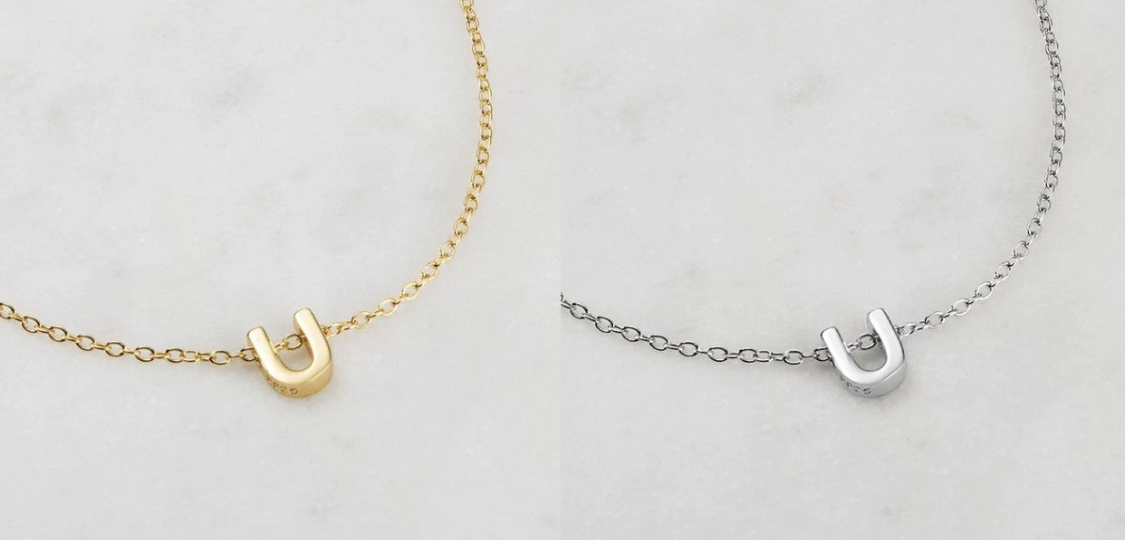 Letter Necklace U Gold
